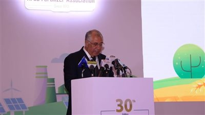 وزير الزراعة: مصر تأتي الأولى عربياً والخامس عالمياً لإنتاج سماد اليوريا