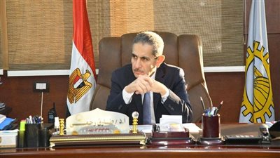 محافظ الغربية يتابع استمرار الأعمال بكورنيش المحلة