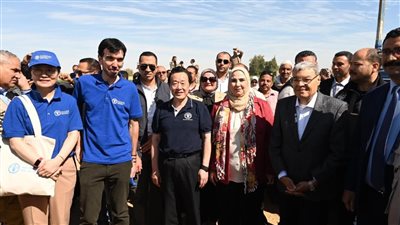 وزيرة التضامن ومدير 