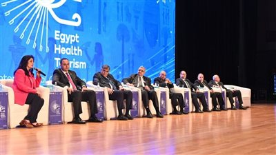 رئيس هيئة الدواء المصرية يشارك في فعاليات الجلسة الأولى من المؤتمر الدولي للسياحة الصحية