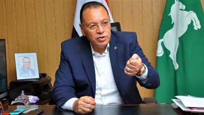 محافظ الشرقية يُقرر إحالة العاملين المقصرين في عملهم للتحقيق بـ فاقوس