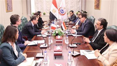 وزير الصحة يستقبل السفير الفرنسي لمناقشة ملفات التعاون المشترك