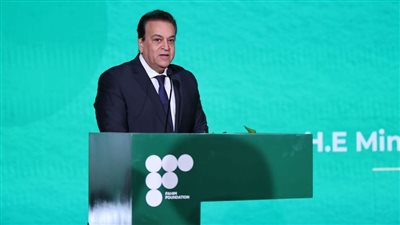 الصحة: فحص 4 ملايين و478 ألف طالب  للكشف عن «الأنيميا والسمنة والتقزم» 