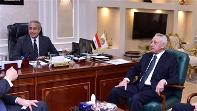 وزير العمل يبحث مع رئيسي 