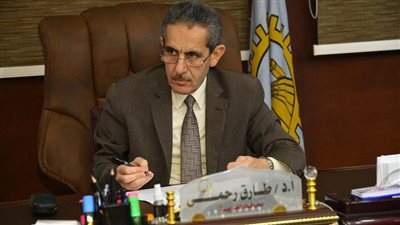 محافظ الغربية يتابع استمرار أعمال الرصف بشارع بورسعيد في السنطة