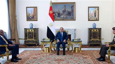 الرئيس السيسي يبحث مع وزير الدفاع الكيني تطورات الأوضاع الدولية والإقليمية