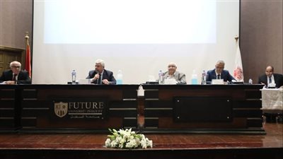 وزير التعليم العالي يرأس اجتماع مجلس الجامعات الخاصة بجامعة المستقبل
