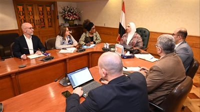 التضامن الاجتماعي تبحث مع وفد منظمة يونيسف التعامل مع الأطفال المتضررين من النزاعات المسلحة