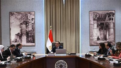رئيس الوزراء يتابع الإجراءات التنفيذية للاستراتيجية الوطنية للصناعة وتحسين التجارة