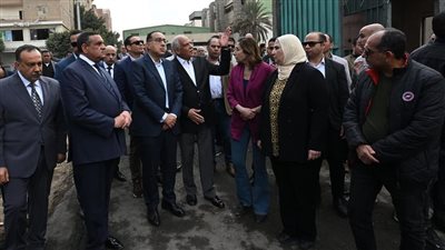 رئيس الوزراء يتفقد موقع حريق العمرانية: سنتحمل تكلفة إعادة الوضع كما كان قبل الحريق