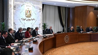 رئيس الوزراء يتابع إجراءات زيادة المعروض من السكر في الأسواق