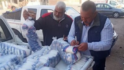  ضبط سلع غذائية بالشرقية قبل تهريبها وبيعها بالسوق السوداء بنطاق العاشر من رمضان