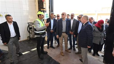 وزير الإسكان يتفقد محطة مياه سرياقوس بمركز الخانكة بالقليوبية