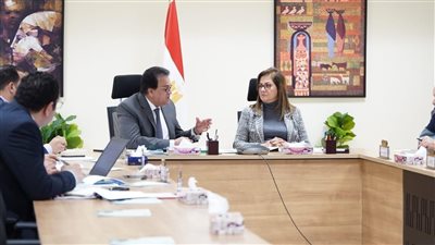 وزيرا التخطيط والصحة يناقشان الخطة الاستثمارية لوزارة الصحة للعام المالي 2024/2025