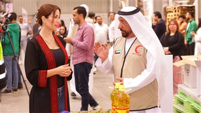 الهلال الأحمر الإماراتي ينظم يوم الإمارات عبر مصر الي أهلنا في غزة