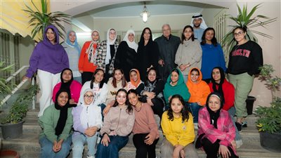  سفارة الامارات بالقاهرة تنظم حفل إفطار جماعي للفتيات الايتام داخل مؤسسة لمسة امل بالجيزة