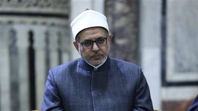 رئيس جامعة الأزهر للطلاب الوافدين: من يضع قدميه على طريق العلم اختار بابًا شريفًا وغاية سامية