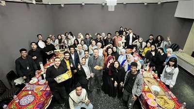طلاب يستعرضون طقوس رمضان في روسيا