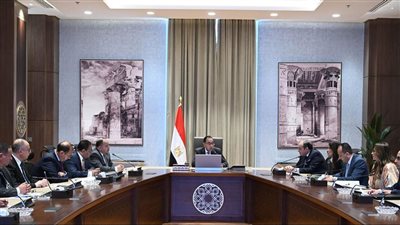  الموقف التنفيذي للإفراج الجمركي عن البضائع في الموانئ وتطبيق منظومة الشحن المُسبق