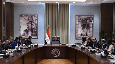 مدبولي يُوجه بإعداد قائمة بالفرص الاستثمارية للترويج لها خاصة في القطاع الصناعي