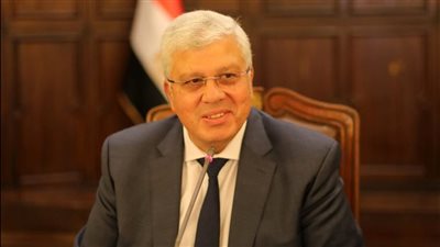وزير التعليم العالي يوجه برفع درجة الاستعداد بالمستشفيات الجامعية خلال عيد الفطر المُبارك