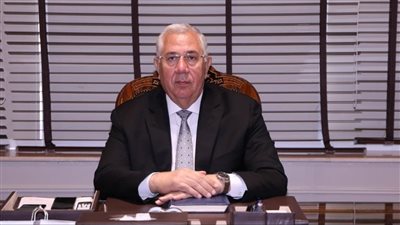 وزير الزراعة يعلن فتح أسواق المغرب أمام البطاطس وأسواق كندا أمام الفراولة 