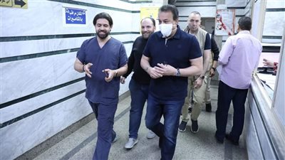 وزير الصحة يتفقد مستشفى 6 أكتوبر للتأمين الصحي بالدقي ويشيد بانضباط المنظومة 