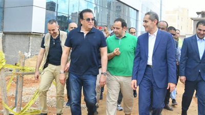 محافظ الغربية و وزير الصحة يتابعان الموقف التنفيذي لمستشفيات القطاع الصحي بمدينة طنطا