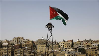الحكومة الأردنية: نحث مختلف الأطراف على ضبط النفس والتعامل بانضباط ومسؤولية مع التوترات التي تمر بها المنطقة 