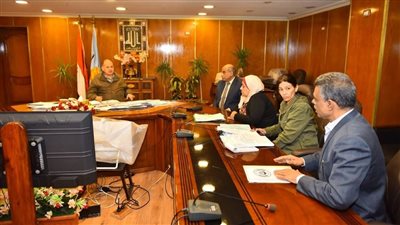 لتعظيم الإيرادات.. محافظ أسيوط يوجه بالاستفادة من المراسي النيلية والسياحية