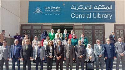 رئيس جامعة بنها يفتتح دورة 