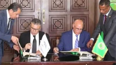 توقيع بروتوكول تعاون بين الجامعة العربية و اتحاد إذاعات وتليفزيونات التعاون الإسلامي