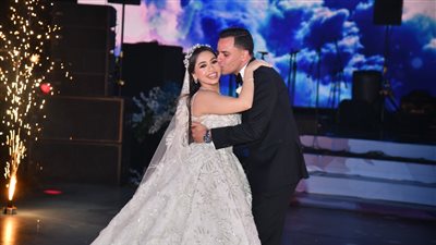 بالصور.. النائب طارق عبد الهادي يحتفل بزفاف نجله بحضور الوزراء والمسؤولين