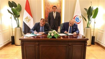 وزير الصحة يشهد توقيع اتفاقية تعاون مع جهاز التمثيل التجاري لتعزيز حركة السياحة العلاجية