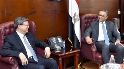 الهيئة العامة للاستثمار تبحث جذب استثمارات صينية جديدة لمدينة العلمين الجديدة