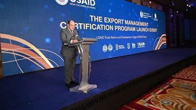 وزير التجارة يستعرض جهود الدولة للنهوض بمعدلات الصادرات المصرية