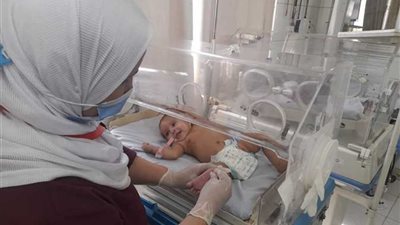 ‎وزير الصحة يبحث ضوابط التعامل مع الحالات الطارئة وتقليص معدلات الولادات القيصرية