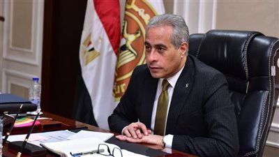 وزير العمل : يومى 5 و 6 مايو إجازة للعاملين بالقطاع الخاص 