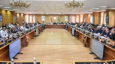 محافظ الشرقية يُعلن بدء تشغيل مركز سيطرة الشبكة الوطنية للطوارئ بالديوان العام 