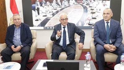 وزير التعليم يستقبل الطلاب المشاركين فى المسابقة العالمية 