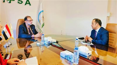 رئيس هيئة سلامة الغذاء يلتقي الملحق التجاري بالسفارة السعودية  لبحث التعاون المشترك 