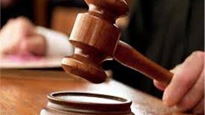 إحالة 31 متهمًا للمحاكمة في وقائع تعريض أطفال مدرستين للخطر