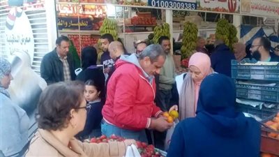 محافظ الدقهلية: أسعار مخفضة بالمعرض الدائم للسلع الغذائية بشارع قناة السويس بالمنصورة