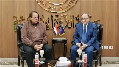 رئيس هيئة الدواء يبحث مع السيد محمد أبو العينين  آفاق الاستثمار في قطاع الدواء