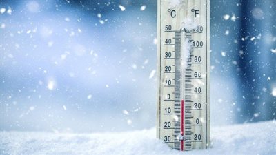 انخفاض ملحوظ بدرجات الحرارة.. الأرصاد تحذر من الشبورة الكثيفة