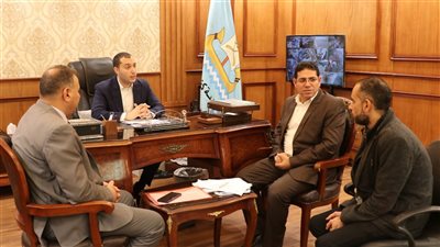  محافظ كفرالشيخ يوجه ببحث عدد من طلبات وشكاوى المواطنين