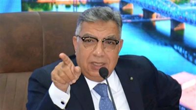 محافظ الدقهلية: توجيه حصص دقيق المخابز المخالفة لمخبز المحافظة الجديد لمنع التلاعب