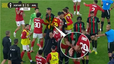 كاف يفرض عقوبات صارمة على الجيش الملكي بعد أحداث مباراة الأهلي بدوري أبطال إفريقيا
