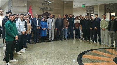 رئيس جامعة كفر الشيخ يلتقي بالطلاب الوافدين ويؤكد على تقديم بيئة تعليمية وخدمية متميزة