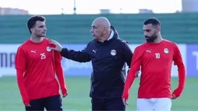 حسام حسن يدرس إراحة محمد صلاح أمام أنجولا في ختام الدور الأول لأمم أفريقيا 2025